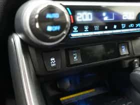 Toyota RAV4 (2020) thumbnail 38