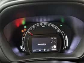 Toyota Aygo (2024) thumbnail 5
