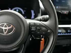 Toyota Yaris_Cross (2025) thumbnail 25
