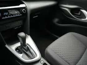 Toyota Yaris_Cross (2025) thumbnail 4