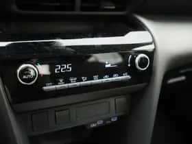 Toyota Yaris_Cross (2025) thumbnail 32