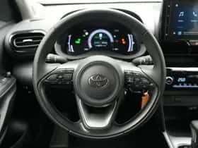 Toyota Yaris_Cross (2025) thumbnail 5