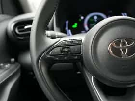 Toyota Yaris_Cross (2025) thumbnail 10