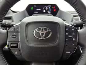 Toyota bZ4X (2025) thumbnail 17