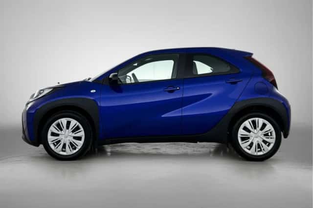 Toyota Aygo (2024) thumbnail 3