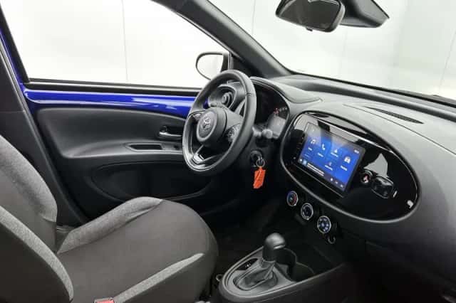 Toyota Aygo (2024) thumbnail 6