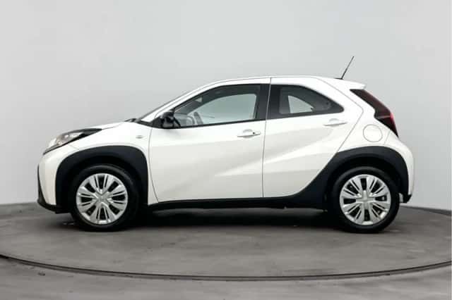 Toyota Aygo (2024) thumbnail 3