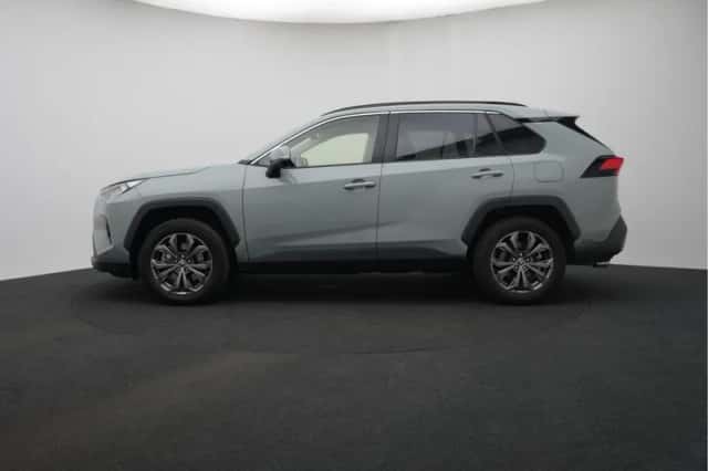 Toyota RAV4 (2024) thumbnail 3