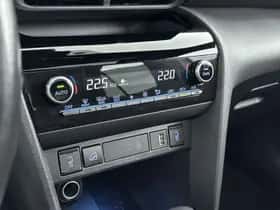 Toyota Yaris_Cross (2022) thumbnail 11