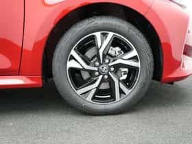 Toyota Yaris (2025) thumbnail 38