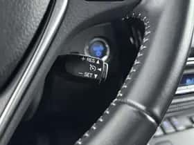 Toyota Auris (2017) thumbnail 15