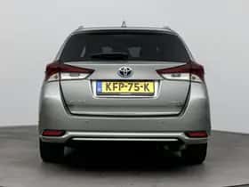 Toyota Auris (2017) thumbnail 21