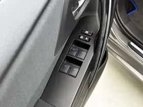 Toyota Auris (2018) thumbnail 22