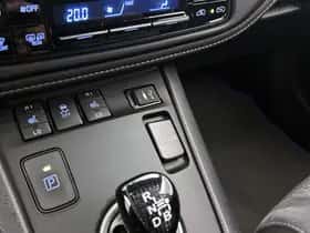 Toyota Auris (2018) thumbnail 25
