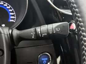 Toyota Auris (2018) thumbnail 26