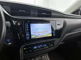 Toyota Auris (2018) thumbnail 8