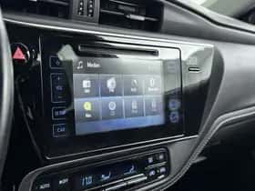 Toyota Auris (2017) thumbnail 25
