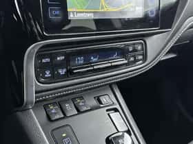 Toyota Auris (2017) thumbnail 10