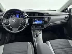 Toyota Auris (2019) thumbnail 4