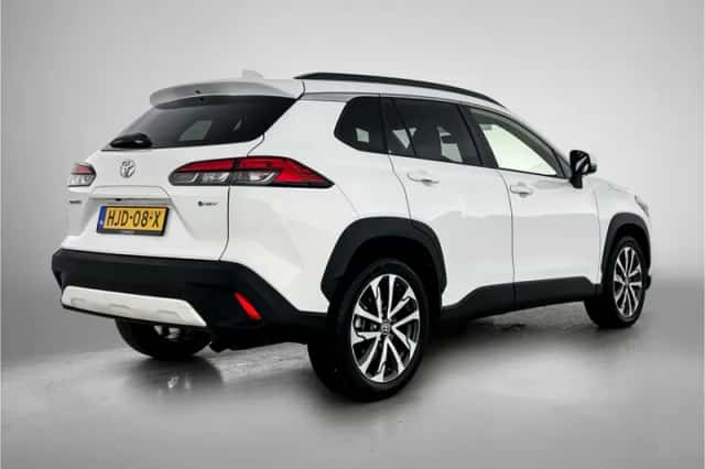 Toyota Corolla_Cross (2025) thumbnail 2