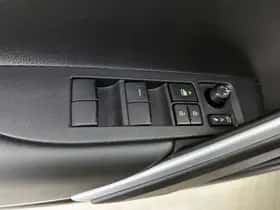 Toyota Corolla_Cross (2025) thumbnail 21