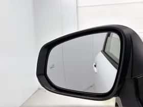 Toyota Corolla_Cross (2025) thumbnail 35