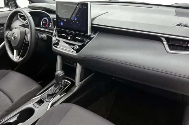 Toyota Corolla_Cross (2025) thumbnail 6
