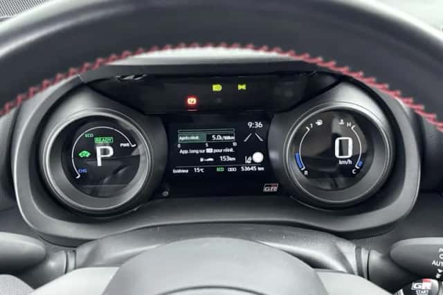 Toyota Yaris (2023) thumbnail 5
