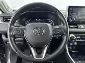 Toyota RAV4 (2022) thumbnail 16