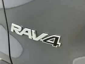 Toyota RAV4 (2022) thumbnail 18