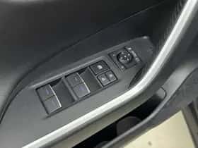 Toyota RAV4 (2022) thumbnail 21