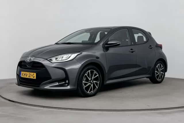 Toyota Yaris (2023) thumbnail 1