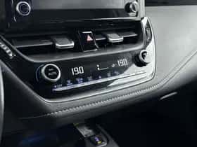 Toyota Corolla_Touring_Sports (2021) thumbnail 11