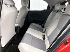 Toyota Yaris (2022) thumbnail 16