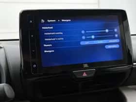 Toyota Yaris (2022) thumbnail 43
