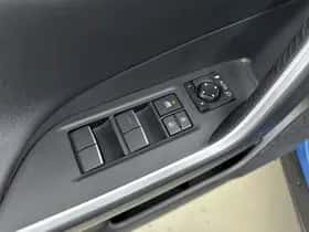 Toyota RAV4 (2021) thumbnail 20