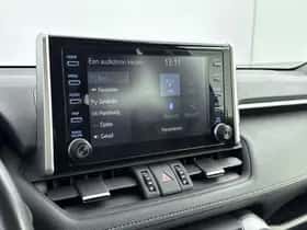 Toyota RAV4 (2021) thumbnail 25