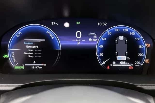 Toyota Yaris (2025) thumbnail 5