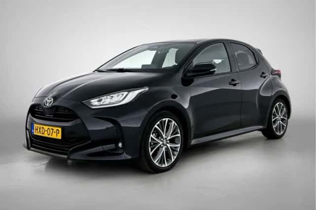 Toyota Yaris (2025) thumbnail 1