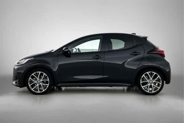 Toyota Yaris (2025) thumbnail 3