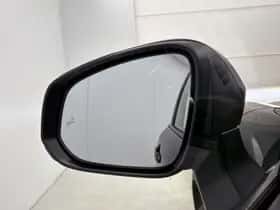 Toyota Corolla_Cross (2025) thumbnail 14