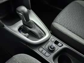 Toyota Yaris_Cross (2024) thumbnail 11