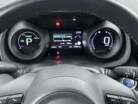 Toyota Yaris_Cross (2024) thumbnail 5