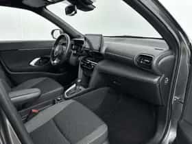 Toyota Yaris_Cross (2024) thumbnail 6