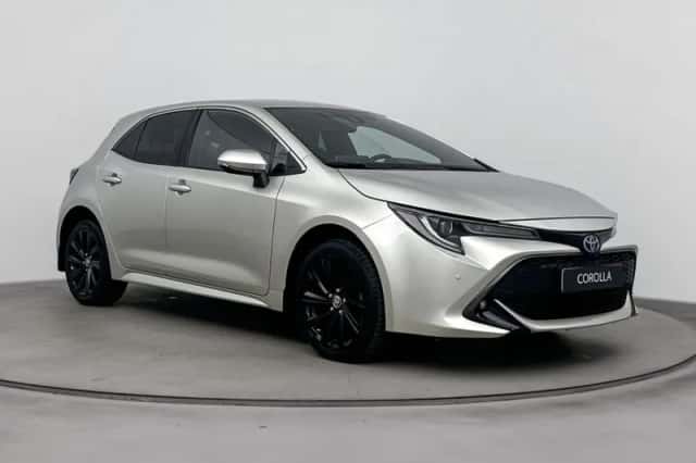 Toyota Corolla (2022) thumbnail 3