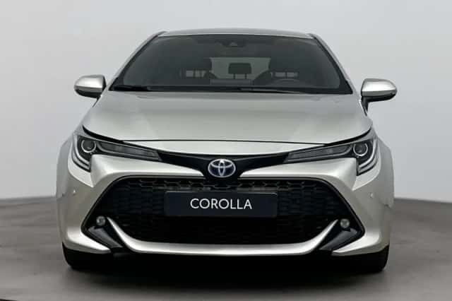 Toyota Corolla (2022) thumbnail 6