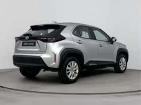 Toyota Yaris_Cross (2023) thumbnail 2