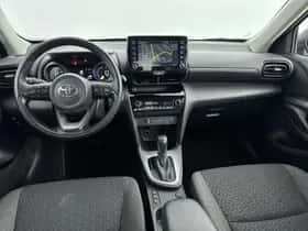 Toyota Yaris_Cross (2023) thumbnail 4