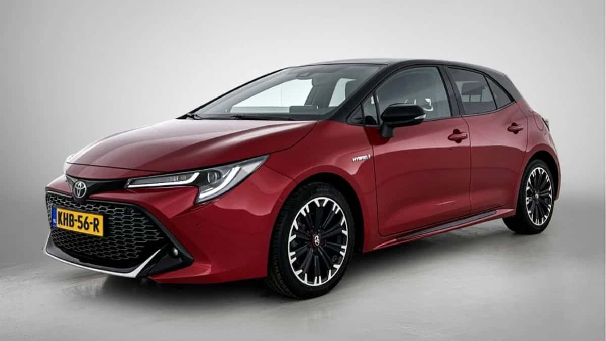 Toyota Corolla (2021) — foto 1