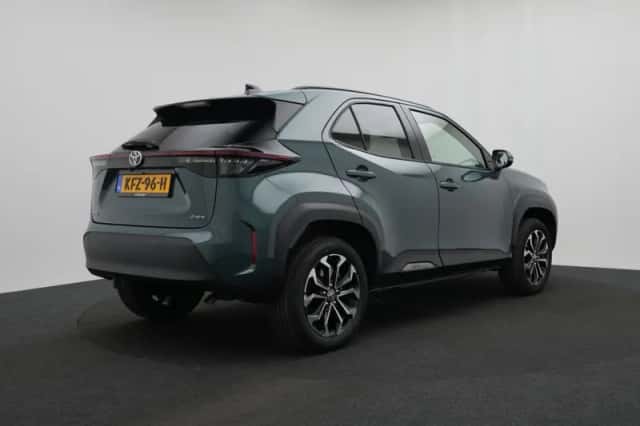 Toyota Yaris_Cross (2026) thumbnail 2